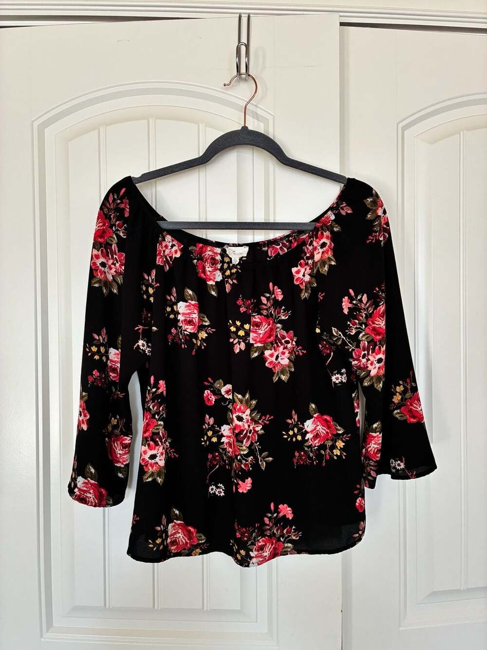 Alejandra" Floral 3/4 Ruffle Sleeve XL